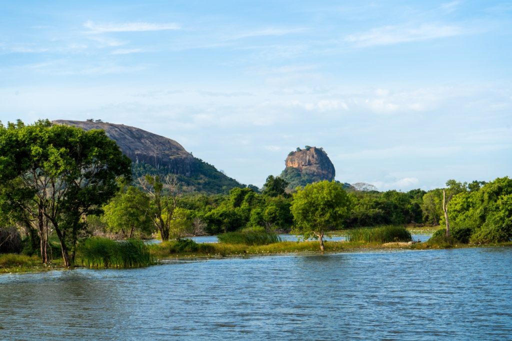 tips-what-to-do-sigiriya-sri-lanka roundtrip