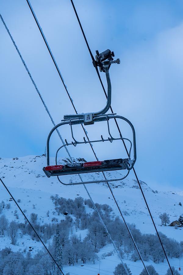 Chairlift Les Menuires winter sports