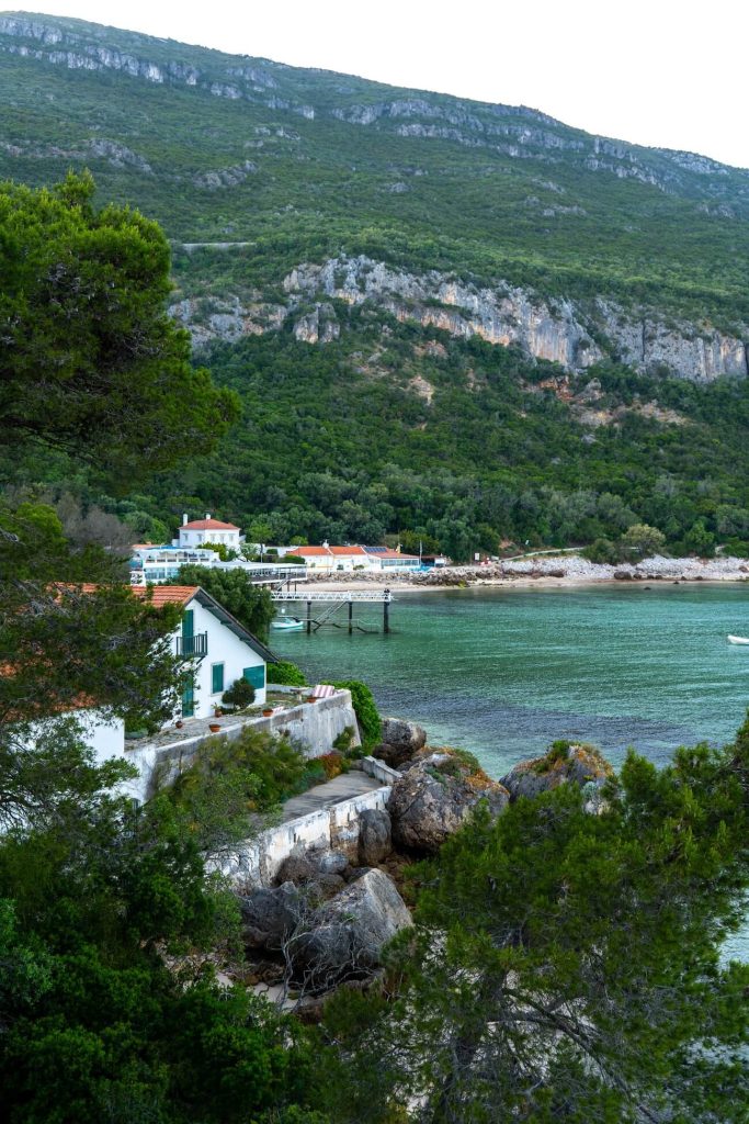 Portinho da Arrábida roundtrip portugal travel tailor-made fly drive