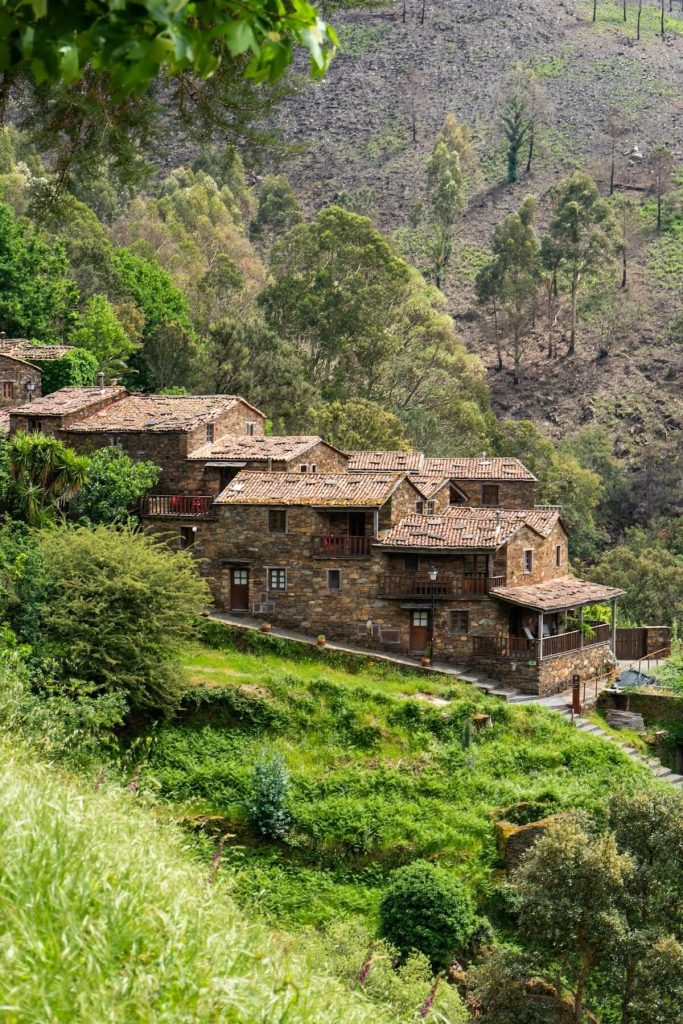 slate villages central portugal