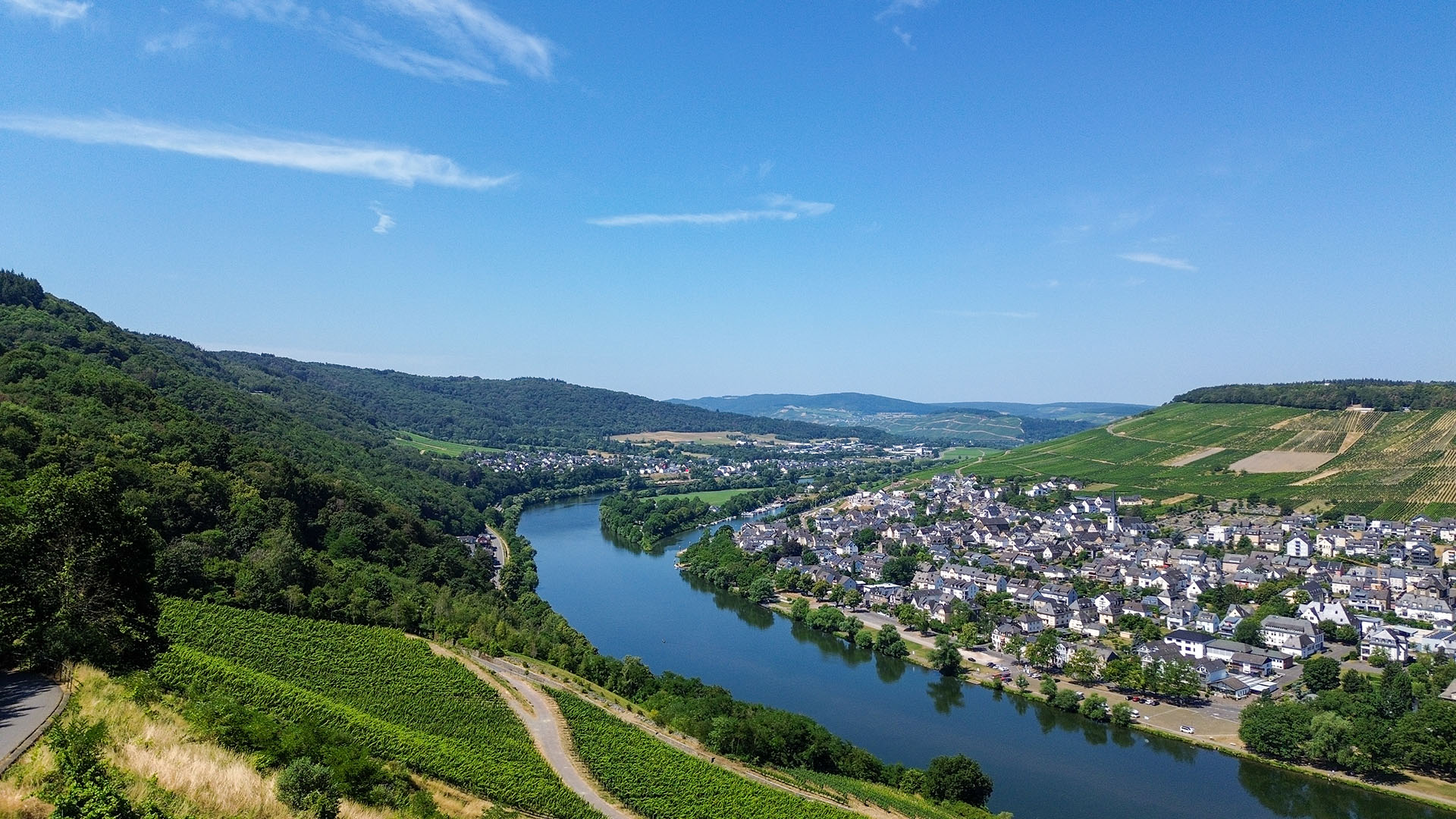 Travel Tips for Germany: Visit Bernkastel-Kues in the Moselle Region