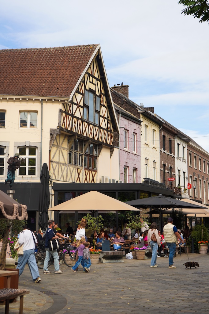 Het Sweert Hasselt Bekendste Huis Apotheek Bezienswaardigheden