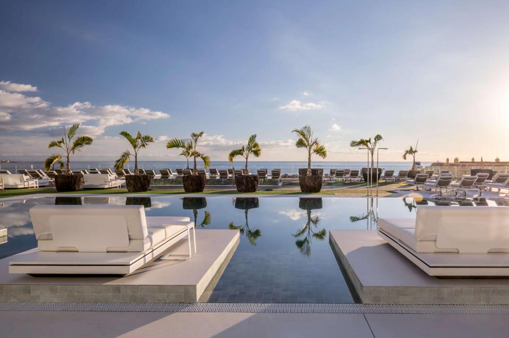 Hotel Tip: Tenerife Royal Hideaway Corales Suites